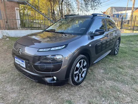 Citroen C4 Lounge 1.6 Shine THP Aut usado (2018) color Blanco precio $18.800.000