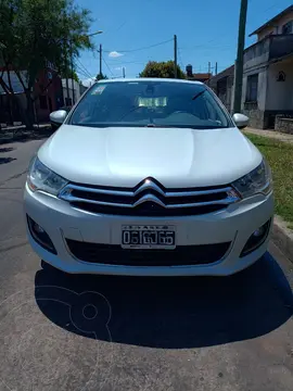 Citroen C4 Lounge 1.6 Tendance HDi 2015/16 usado (2015) color Blanco Nacarado precio $14.700.000
