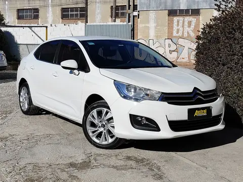 Citroen C4 Lounge 2.0 Live usado (2017) color Blanco financiado en cuotas(anticipo $8.500.000)