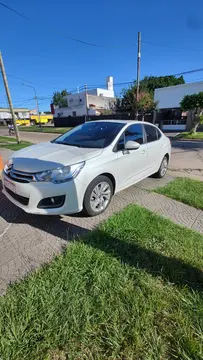 Citroen C4 Lounge 1.6 HDi Feel Pack usado (2016) color Blanco Nacarado precio u$s12.500