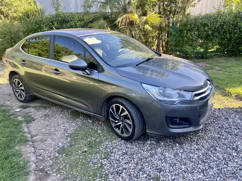 Citroen C4 Lounge 1.6 HDi Feel Pack usado (2017) color Gris precio $15.500.000