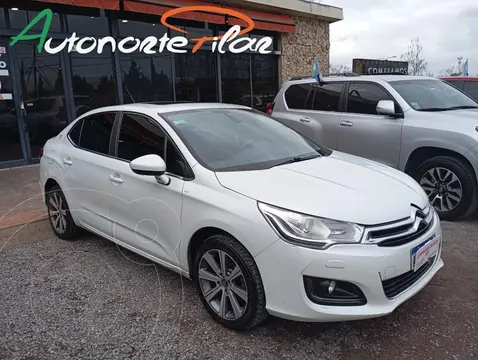 Citroen C4 C 4 LOUNGE 1.6 THP FEEL PK 10 ANIV usado (2018) color Blanco precio $16.500.000
