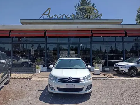 Citroen C4 C 4 LOUNGE 2.0 I   TENDANCE usado (2015) color Blanco precio $16.000.000