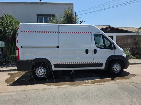 Citroen Jumper  2.0L L2H2 BlueHDi usado (2023) color Blanco precio $20.000.000