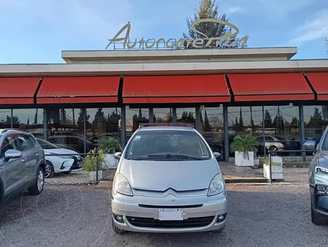 Citroen Xsara Picasso PICASSO 1.6  L/08 EXCLUSIVE usado (2012) color Dorado precio $10.000.000