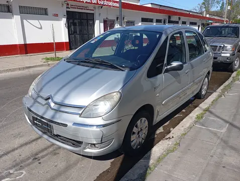 foto Citroën Xsara Picasso 1.6i Exclusive usado (2013) color Gris precio u$s6.500