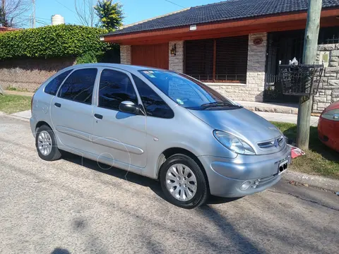 Citroen Xsara Picasso 2.0 HDi Exclusive usado (2002) color Gris Plata  precio $7.000.000