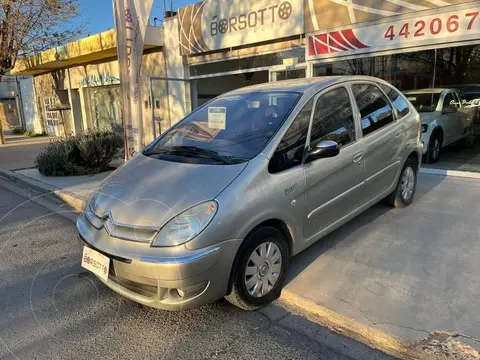 Citroen Xsara Picasso 2.0i Exclusive usado (2011) color Gris precio $10.000.000