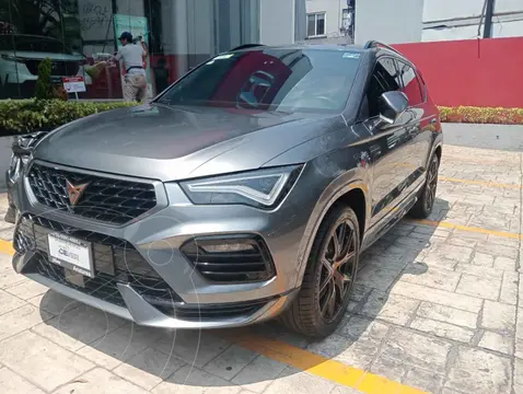 CUPRA Ateca 2.0L TSI DSG Tapiceria piel color usado (2022) color Gris precio $650,000