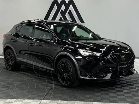 CUPRA Formentor VZ 310hp usado (2024) color Negro precio $597,999