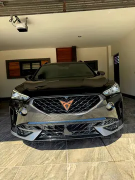 CUPRA Formentor VZ 310hp usado (2023) color Negro precio $640,000