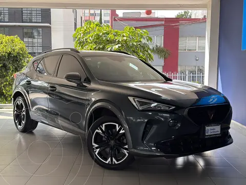 CUPRA Formentor 190hp usado (2023) color Verde financiado en mensualidades(enganche $144,152 mensualidades desde $13,143)