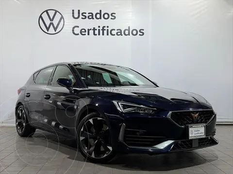 CUPRA Leon 245 HP usado (2022) color Azul Marino precio $539,000