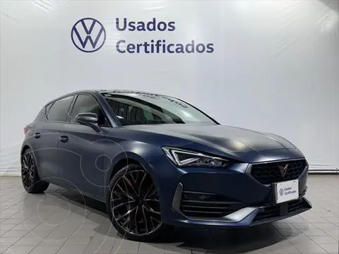 CUPRA Leon 300 HP usado (2022) color azul petrleo financiado en mensualidades(enganche $163,228 mensualidades desde $14,882)