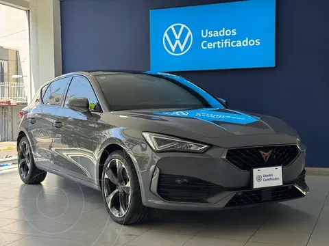 CUPRA Leon 190 HP usado (2024) color Gris financiado en mensualidades(enganche $149,602 mensualidades desde $13,640)