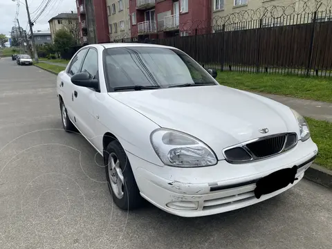 Daewoo Nubira Sedan S usado (2001) color Blanco precio $2.600.000