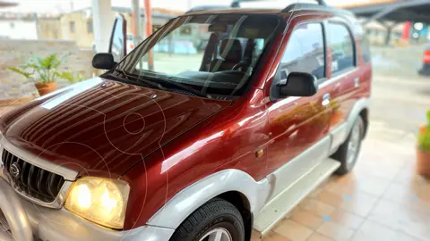 Daihatsu Hijet Van L4 1.0i 8V usado (2005) color Rojo precio u$s6.900