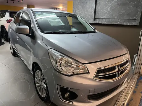 Dodge Attitude SXT Aut usado (2022) color plateado precio $209,000