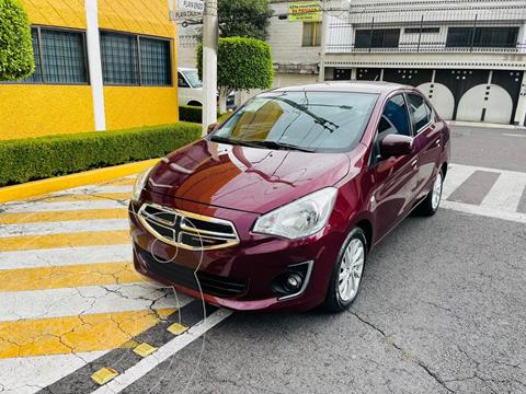 foto Dodge Attitude SXT usado (2019) color Rojo precio $179,900