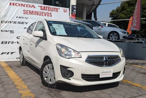 Dodge Attitude SE Aut usado (2023) color Blanco precio $218,000