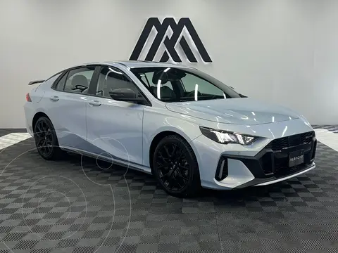 Dodge Attitude GT usado (2025) color plateado precio $429,999