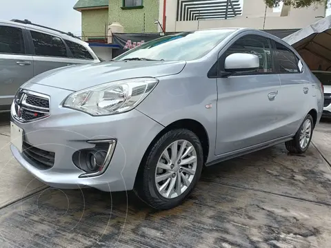 Dodge Attitude SXT usado (2024) color Gris precio $249,500
