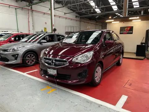 Dodge Attitude SE usado (2020) color Rojo Tinto financiado en mensualidades(enganche $60,000 mensualidades desde $5,200)