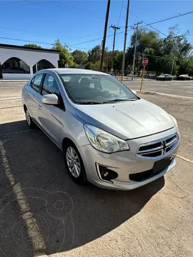 Dodge Attitude SXT Aut usado (2017) color Gris precio $165,000