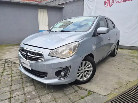 Dodge Attitude SXT usado (2019) color Azul Acero precio $174,900