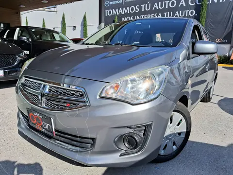 Dodge Attitude SE Aut usado (2018) color Gris precio $175,000