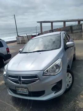 Dodge Attitude SE Aut usado (2018) color Plata precio $160,000