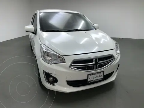 Dodge Attitude SXT usado (2018) color Blanco financiado en mensualidades(enganche $55,000 mensualidades desde $5,200)