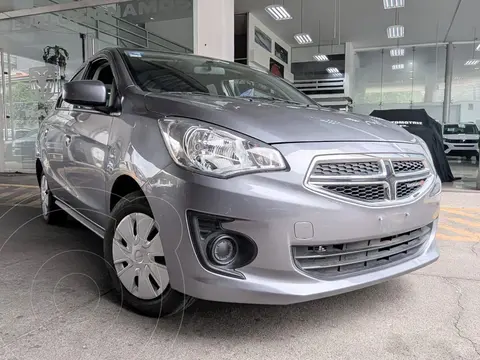 Dodge Attitude SE Aut usado (2023) color Gris precio $219,000