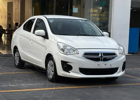 Dodge Attitude SE Aut usado (2023) color Blanco precio $180,000