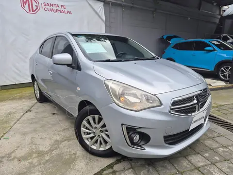 Dodge Attitude SXT usado (2019) color Azul Acero precio $174,900