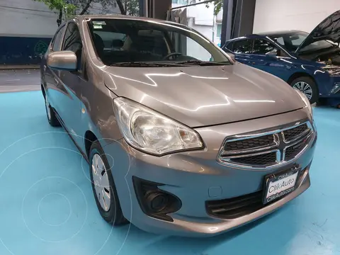 foto Dodge Attitude SE Aut usado (2019) color Negro precio $206,000