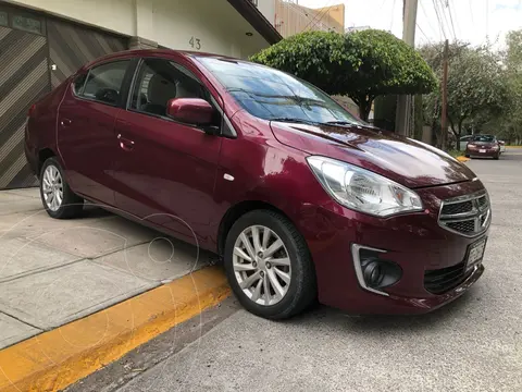 Dodge Attitude SXT Aut usado (2018) color Rojo precio $194,000
