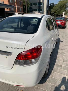 foto Dodge Attitude SE usado (2017) color Blanco precio $149,900