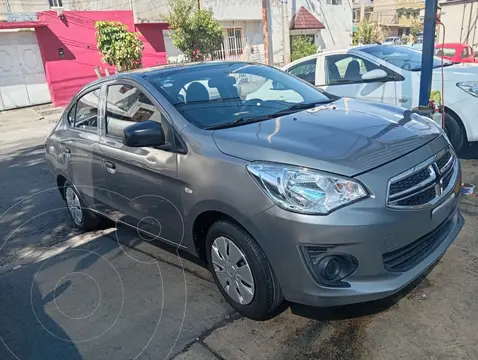 Dodge Attitude GL 1.4L usado (2015) color Gris precio $99,000