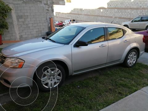 Dodge Avenger SE 2.4L Aut usado (2011) color Gris precio u$s4,000