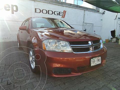 Dodge Avenger SXT 2.4L Aut usado (2012) color Naranja precio $145,000