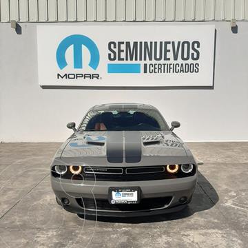 Dodge Challenger 3.6L Dual Stripes usado (2017) color Gris precio $470,000