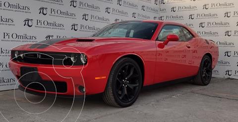 foto Dodge Challenger 3.6L Dual Stripes usado (2018) color Rojo precio $495,000