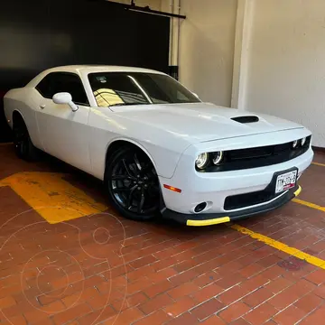 Dodge Challenger GT usado (2022) color Blanco financiado en mensualidades(enganche $279,642 mensualidades desde $12,013)