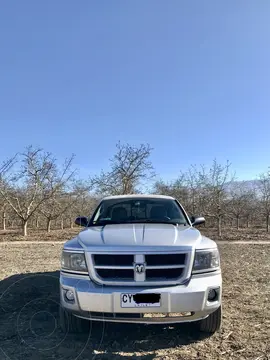 Dodge Dakota 3.7 Quad Cab SLT usado (2011) color Gris precio $6.500.000