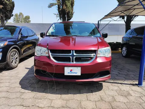 Dodge Grand Caravan SXT usado (2017) color Rojo precio $239,000