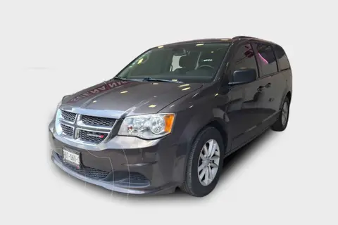 Dodge Grand Caravan SE usado (2019) color Gris precio $285,000
