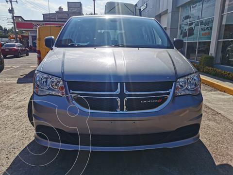 Dodge Grand Caravan SE usado (2019) color Plata precio $365,000