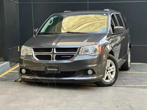 Dodge Grand Caravan SXT+ usado (2018) color Gris precio $440,000