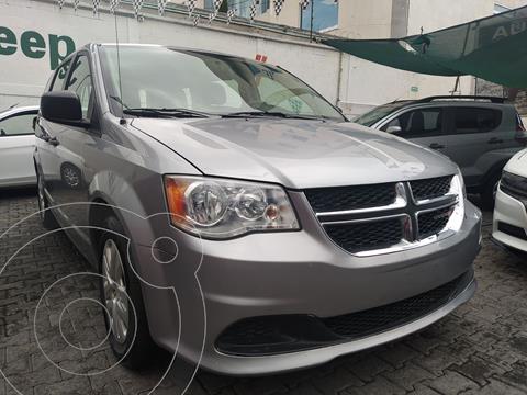 foto Dodge Grand Caravan SE usado (2019) color Plata Dorado precio $385,000
